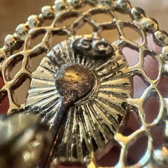 Vintage Sarah Coventry Oval Silver Tone Blue & White Lady Cameo Clip On Earrings - Picture 8 of 9